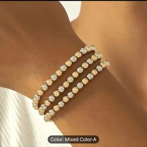💛🩶NEW💛🩶 PRETTY!! 3PC Two Tone Beaded Stretchy Bracelets